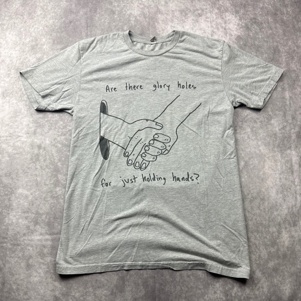 Funny Graphic Tee Gray Holding Hands Shirt Mens Medium
